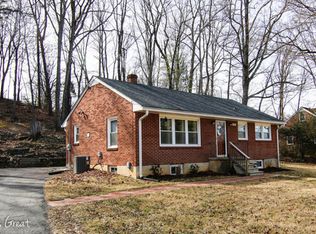 3333 Kenmore Ave, Roanoke, VA 24018
