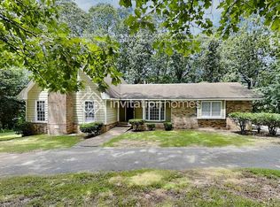 6297 Queens Ct, Riverdale, GA 30296