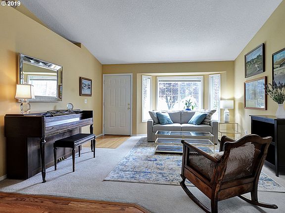 2nd image of 744 SE Century Blvd