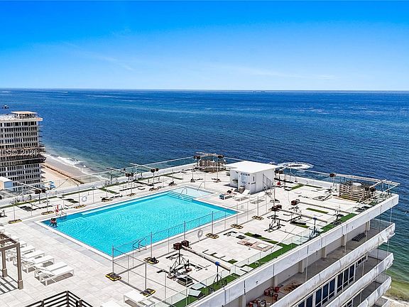2nd image of 4020 Galt Ocean Dr APT 203