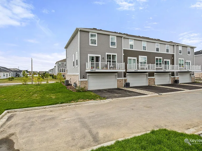 14932 S McCarthy Cir — Photo 13