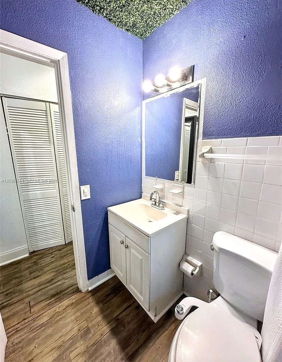 Coco Palm Condo — Photo 3