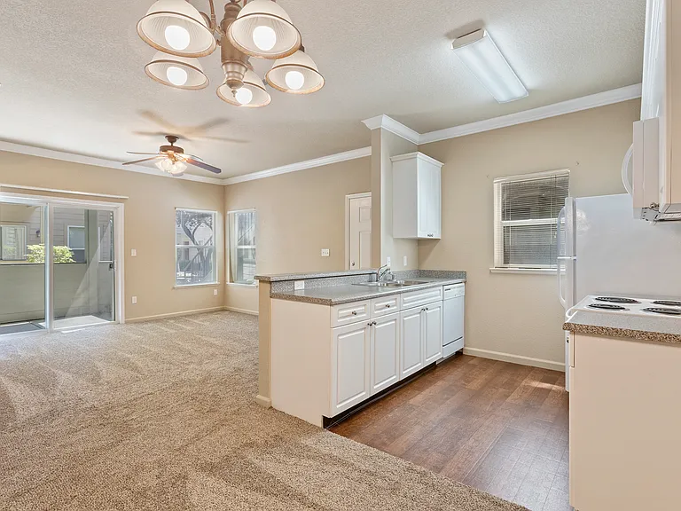 8905 Davis Rd #G46 — Photo 10