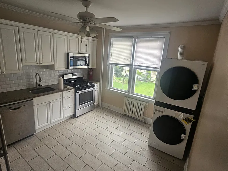 364 Avenue A #1 — Photo 26