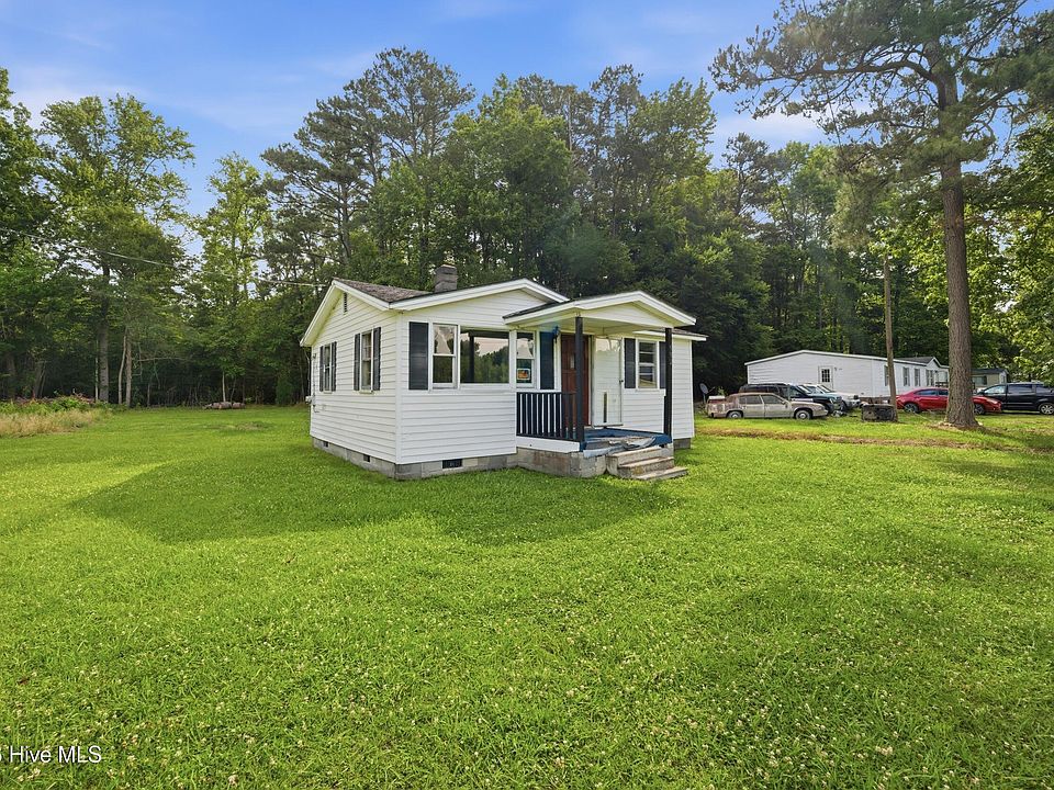 1st image of 592 Crooked Run Road