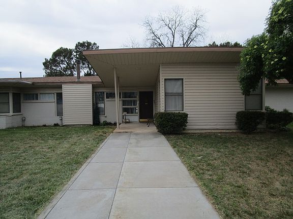 3rd image of 1009 S Dwight Ave