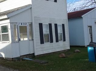 1023 W Kickapoo St, Hartford City, IN 47348