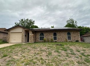 1321 Colony Dr, Garland, TX