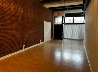252 Friend St #1, Boston, MA 02114