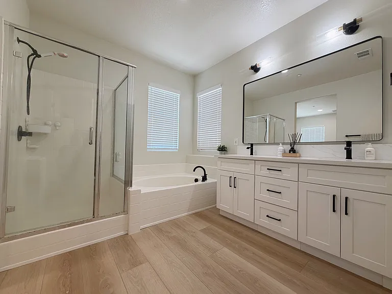 17010 Garden Path Dr — Photo 14