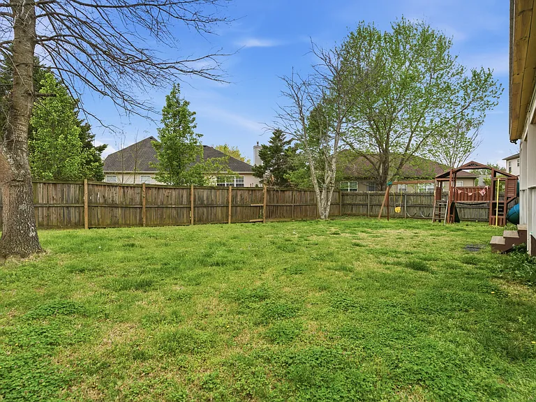 8020 Boone Trce — Photo 42