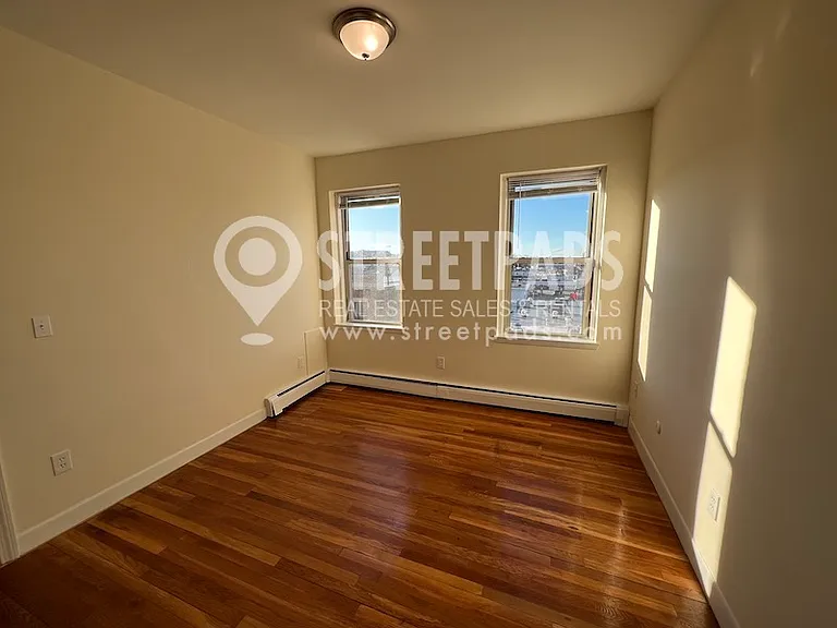 64 Brighton Ave #204 — Photo 20