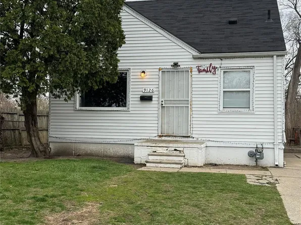 9126 Abington Ave, Detroit, MI 48228