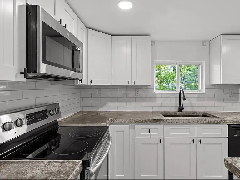 1510 Adams St — Photo 12