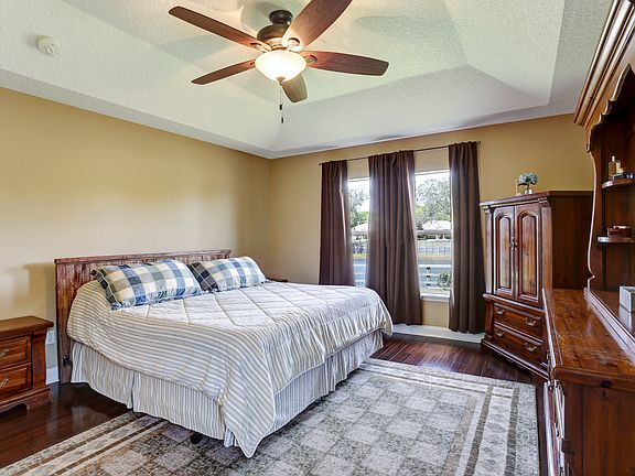 4th image of 87053 Branch Creek Dr