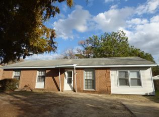 919 Spellman Dr, Fayetteville, NC 28311