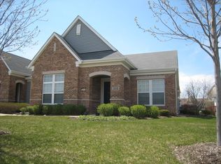 2818 Normandy Cir, Naperville, IL 60564