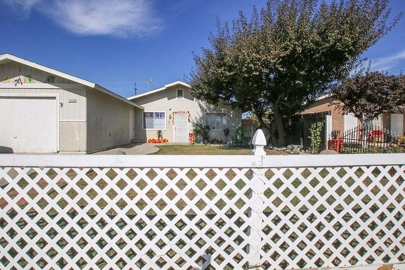 2nd image of 13530 5th St