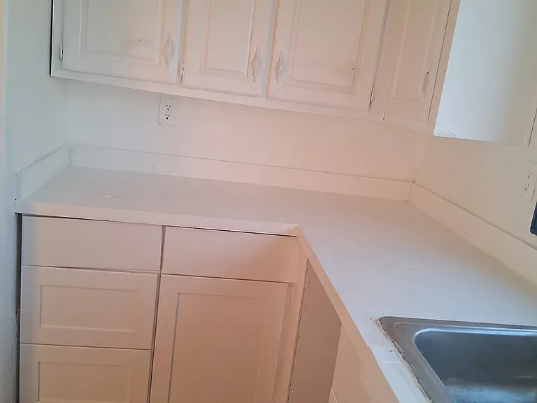 2678 De Berry St — Photo 5