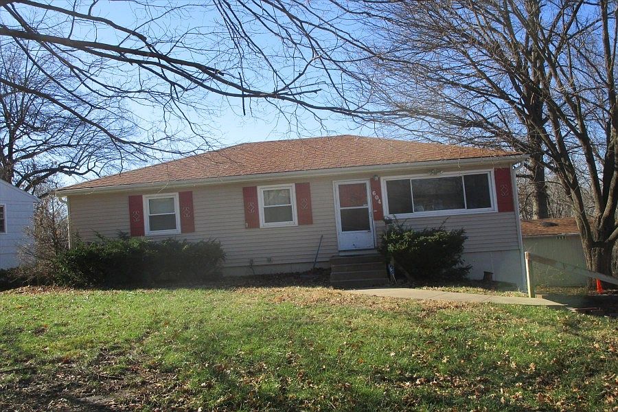 1st image of 604 S Vassar Ave