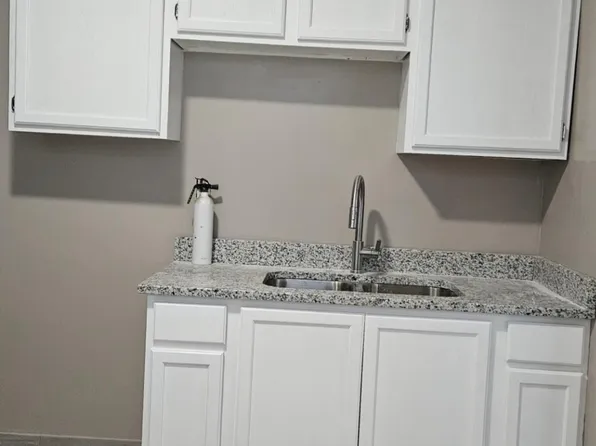 739 N Hamlin Ave Unit 2, Chicago, IL 60624