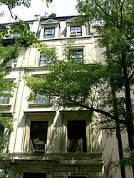 23 East 81st Street in Upper East Side