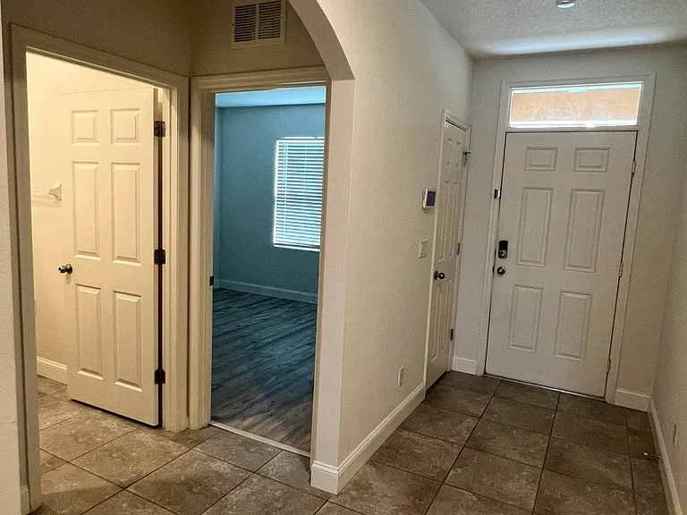3280 Roxbury Pl SW — Photo 13