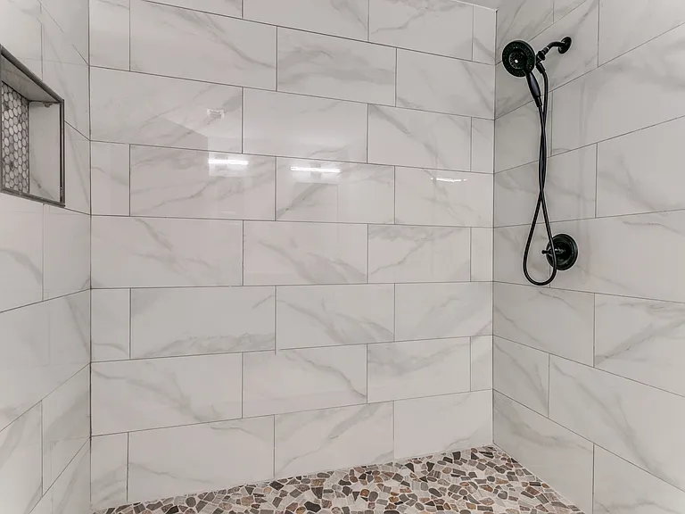 1535 Carnation Dr — Photo 19