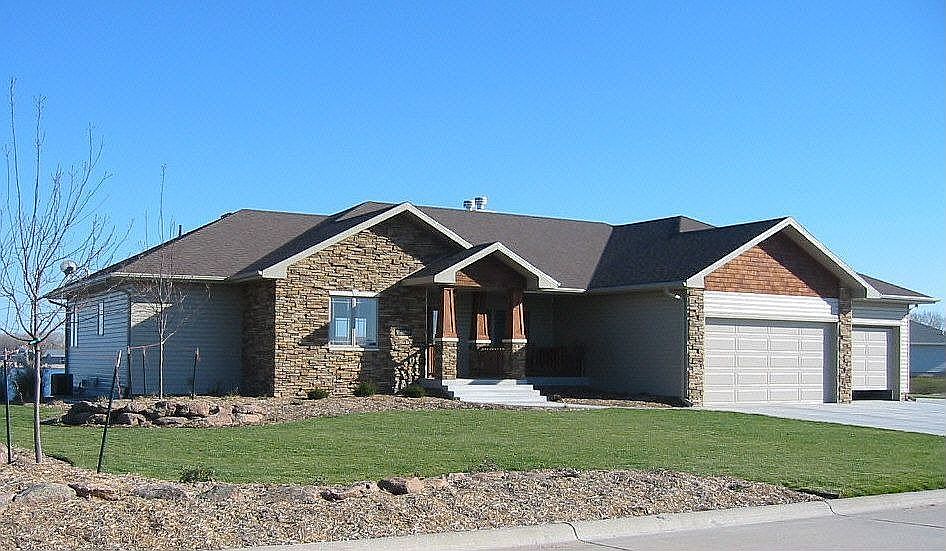 2nd image of 21690 Williams Bay Dr