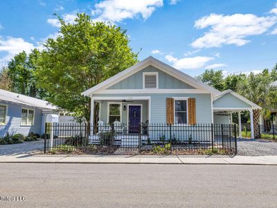 234 Washington St, Bay Saint Louis, MS, 39520