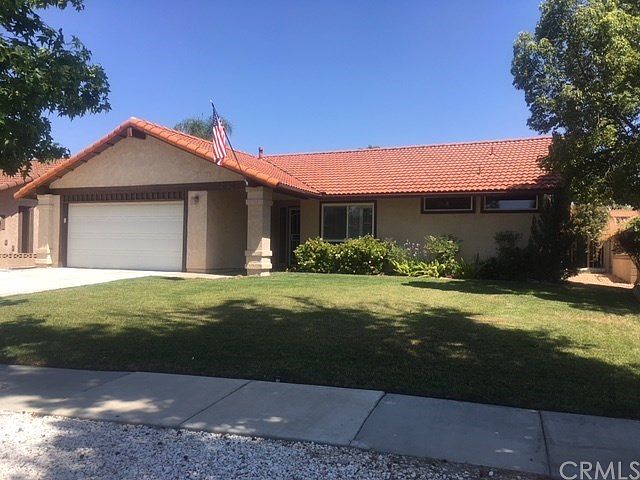 1st image of 2150 Redwood Dr