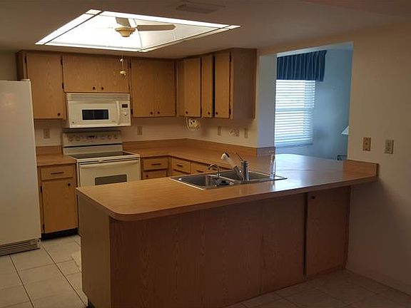 2nd image of 2022 Hullhouse Dr #0