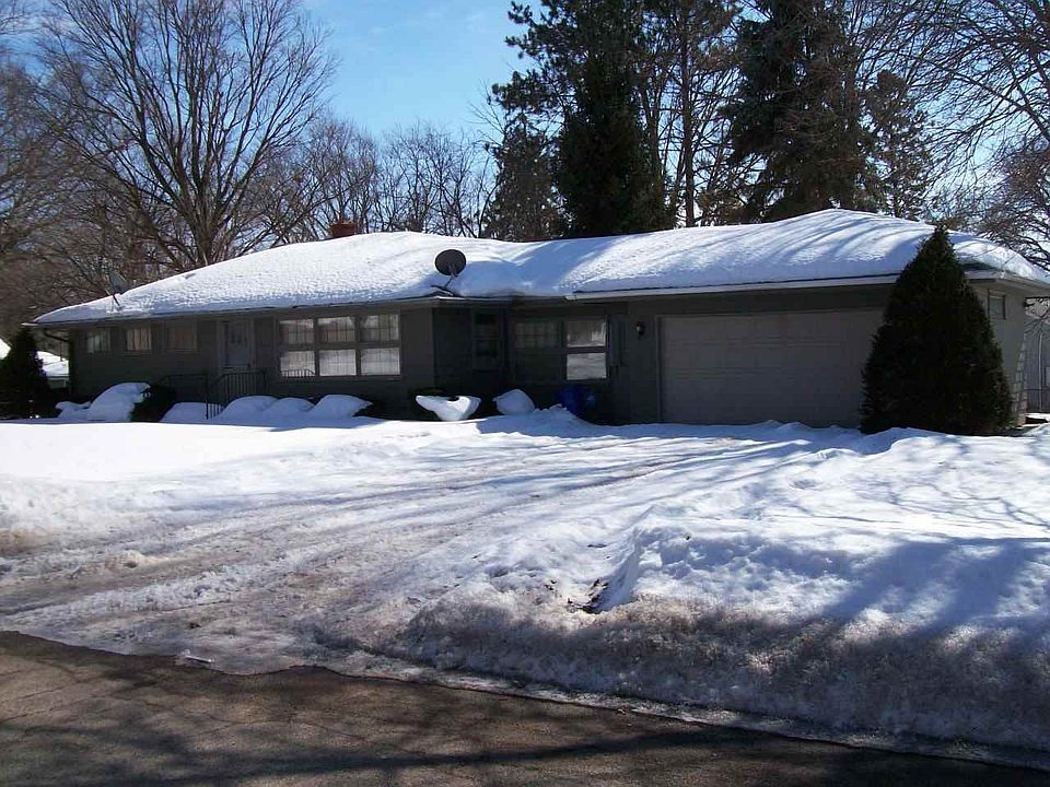 1st image of 4015 Dempster Ave