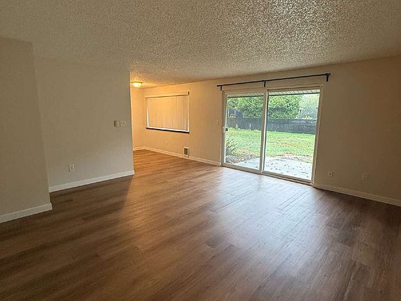 3rd image of 10837 SE 200th St APT B5