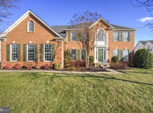 25468 Lemon Tree Pl, Chantilly, VA 20152