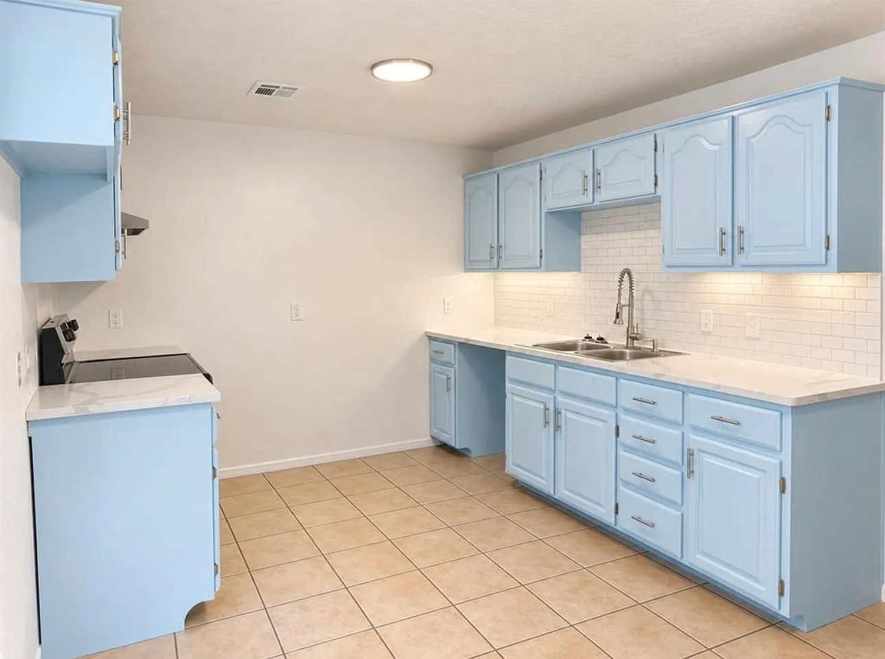 2 bed, 1200 sqft, $1,400 — Photo 4