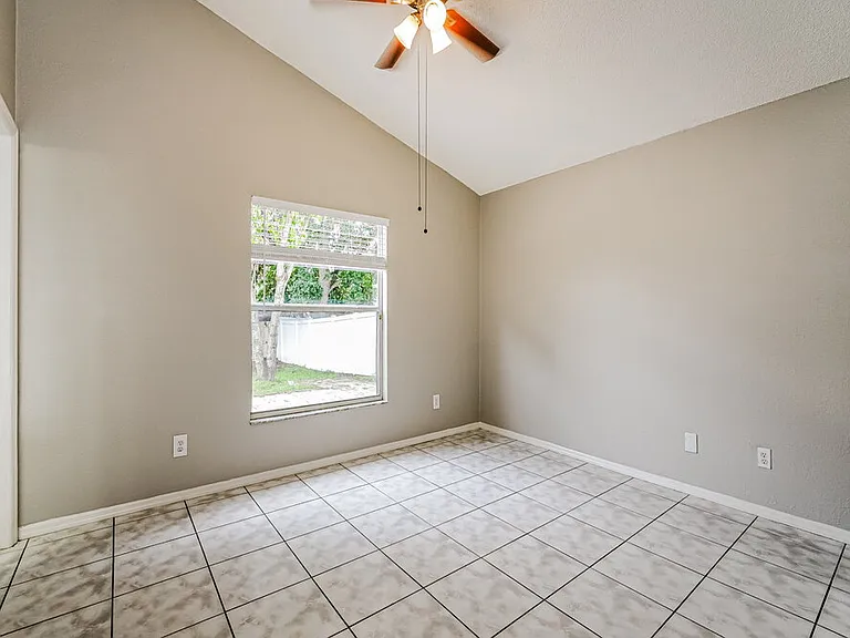 9599 Lupine Ave — Photo 9
