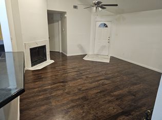 10352 Oak Branch Ln, Dallas, TX 75227