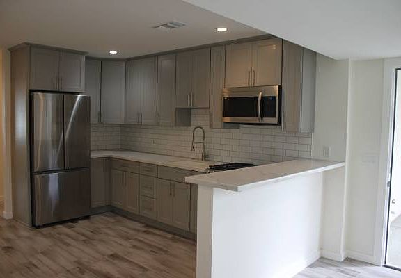 3rd image of 74 Zaca St #B