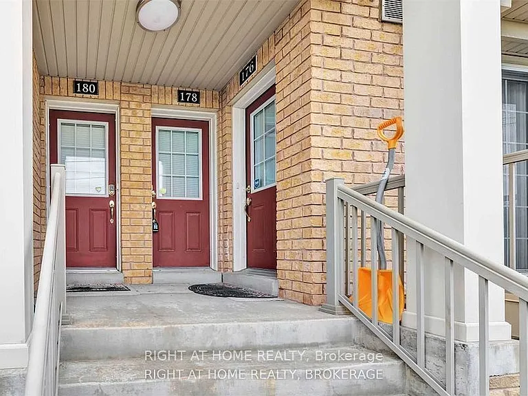 178 Kingston Rd W — Photo 2
