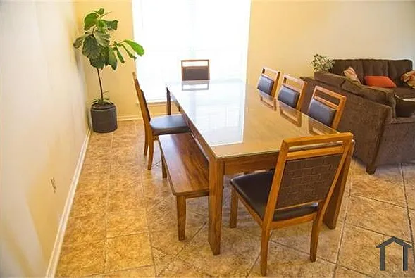 3713 Tulip Tree Dr — Photo 2