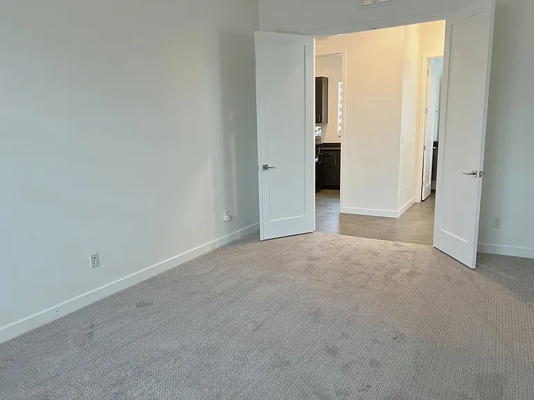 10920 E North Ln — Photo 11