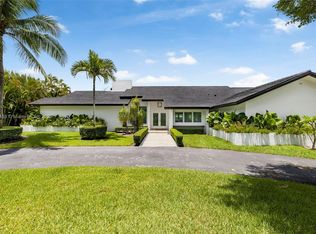 10404 SW 87th Ct, Miami, FL 33176