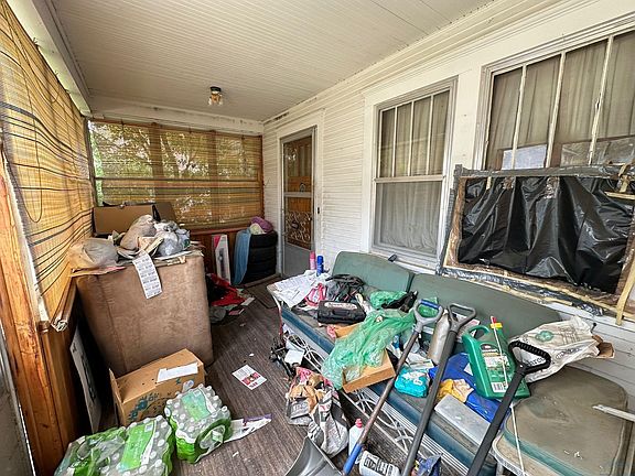 5th image of 1403 W 6th St