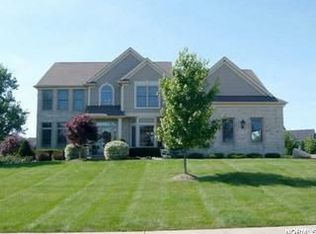 6364 Highland Green Dr, Medina, OH 44256