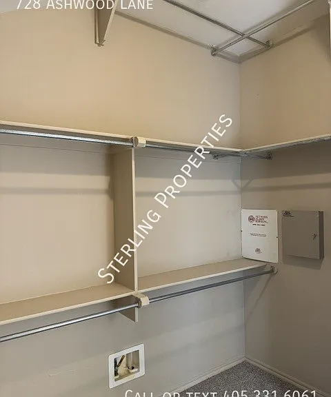 728 Ashwood Ln — Photo 28