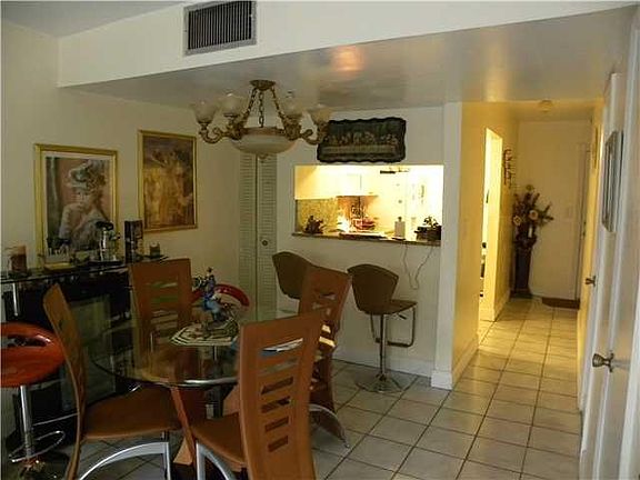 4th image of 231 NW 109th Ave APT 214