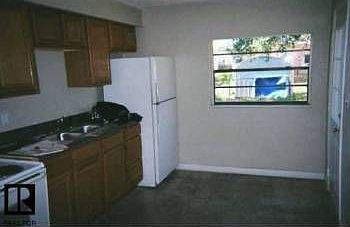 2nd image of 4202 E Sandalwood Cir N