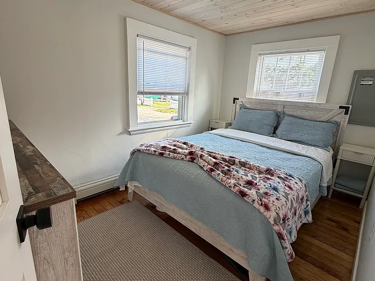 20 Grant St — Photo 11