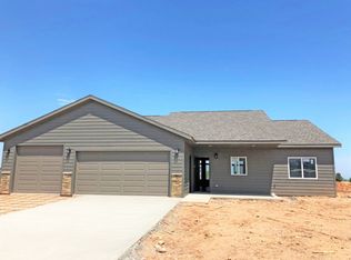 2194 Suntory Ave, Spearfish, SD 57783